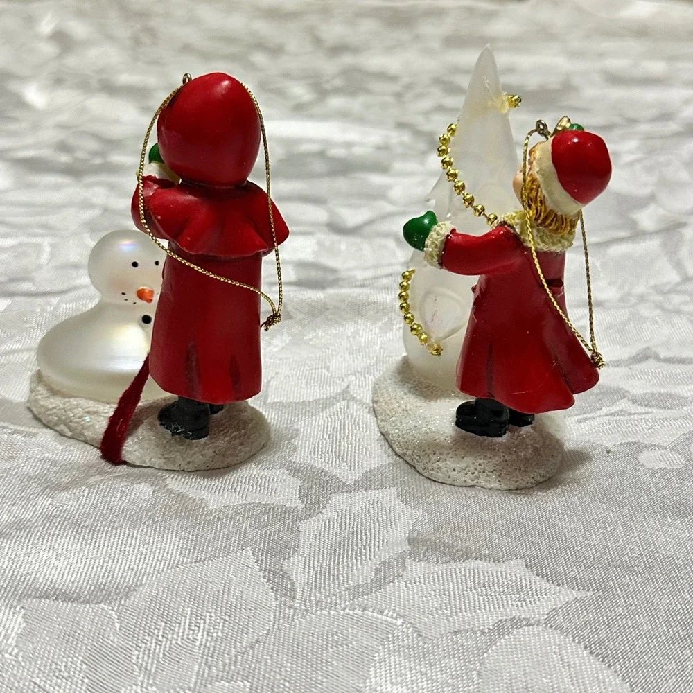 Unbranded Christmas Figurines Set 2 OS Red‎ Excellent Frosted Tree Snowman Girl